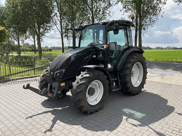 2018 valtra a94 hitech vierwielaangedreven landbouwtractor - afbeelding 12 van  41