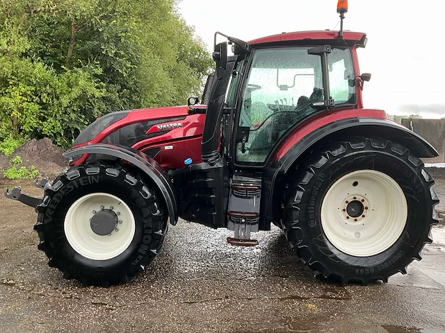 2018 valtra t214 a vierwielaangedreven landbouwtractor - afbeelding 37 van  41