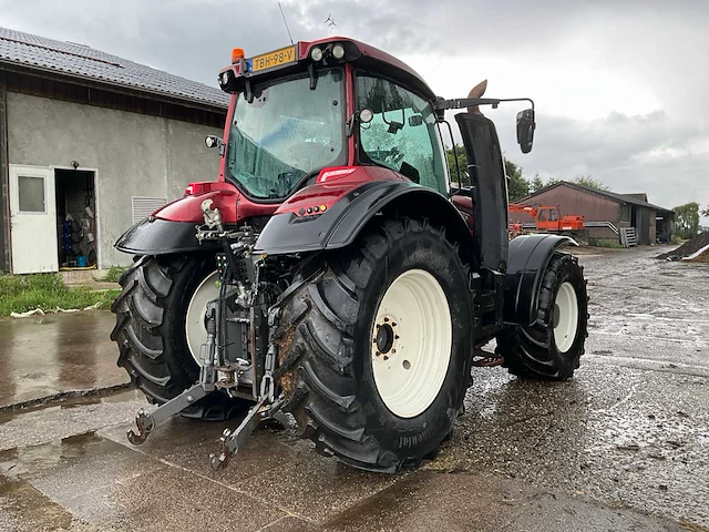 2018 valtra t214 a vierwielaangedreven landbouwtractor - afbeelding 39 van  41