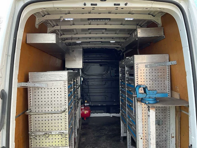 2018 volkswagen crafter servicebus bedrijfswagen - afbeelding 19 van  28