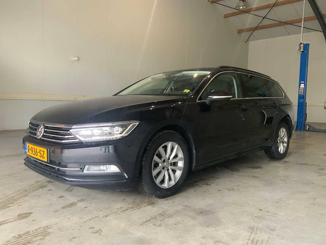2018 volkswagen passat variant 1.6d personenauto r-936-sz - afbeelding 23 van  96