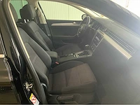2018 volkswagen passat variant 1.6d personenauto r-936-sz - afbeelding 58 van  96