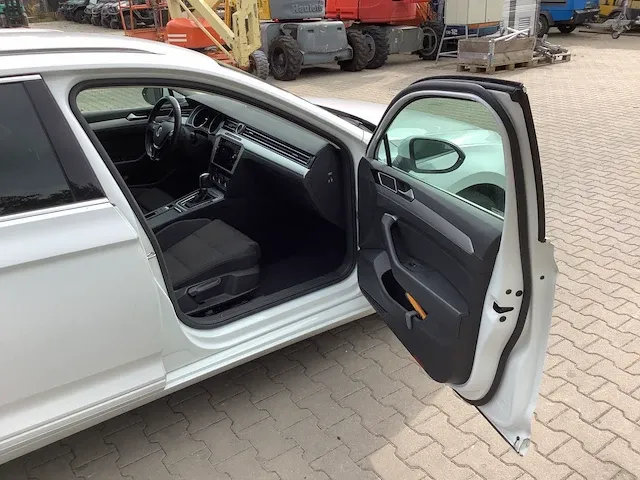 2018 volkswagen passat variant 2.0 tdi comfortline dsg personenauto - afbeelding 18 van  41