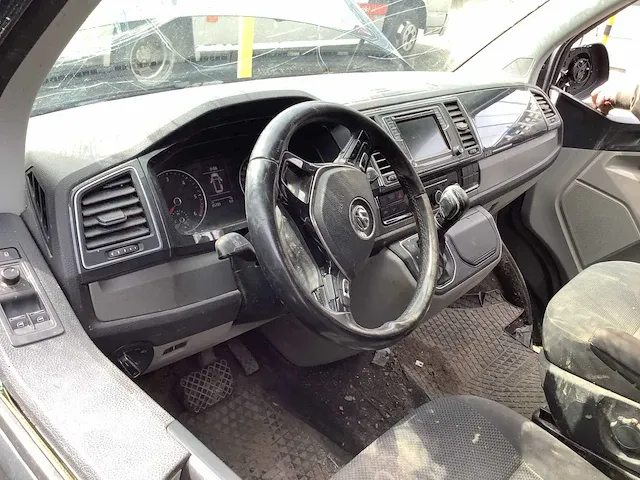 2018 volkswagen transporter bedrijfswagen - afbeelding 15 van  19