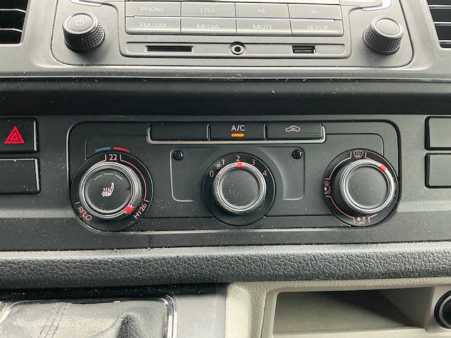 2018 volkswagen transporter t6 2.0 tdi dsg (150 pk) l2h1 bedrijfswagen - afbeelding 9 van  33