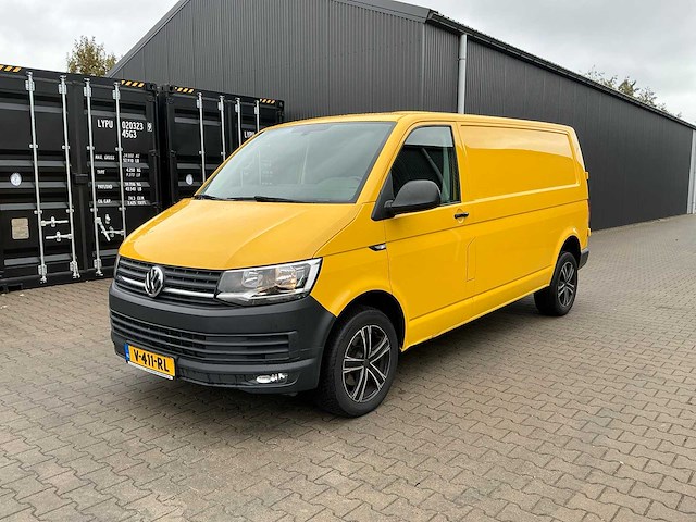 2018 volkswagen transporter t6 2.0 tdi dsg (150 pk) l2h1 bedrijfswagen - afbeelding 1 van  33