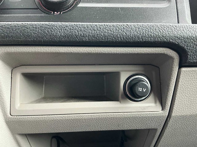 2018 volkswagen transporter t6 2.0 tdi dsg (150 pk) l2h1 bedrijfswagen - afbeelding 14 van  33
