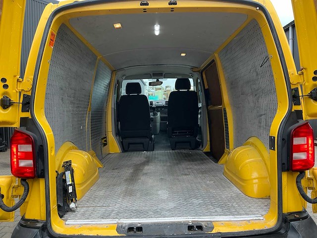 2018 volkswagen transporter t6 2.0 tdi dsg (150 pk) l2h1 bedrijfswagen - afbeelding 33 van  33