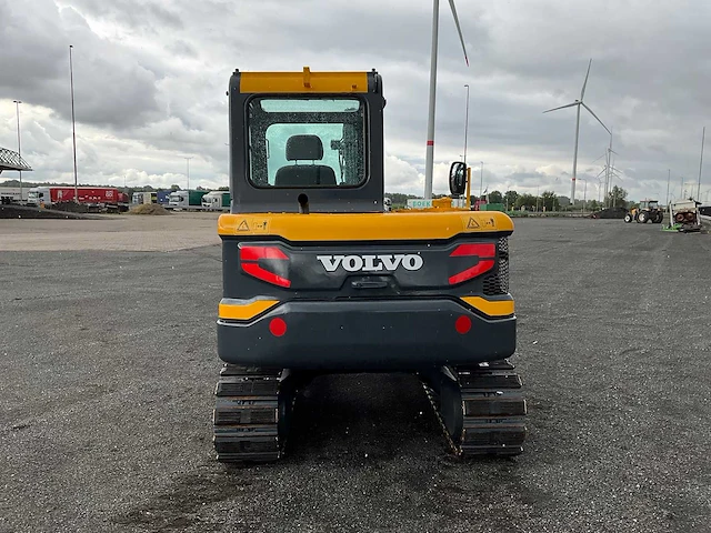 2018 volvo ec55d midi graafmachine - afbeelding 21 van  26