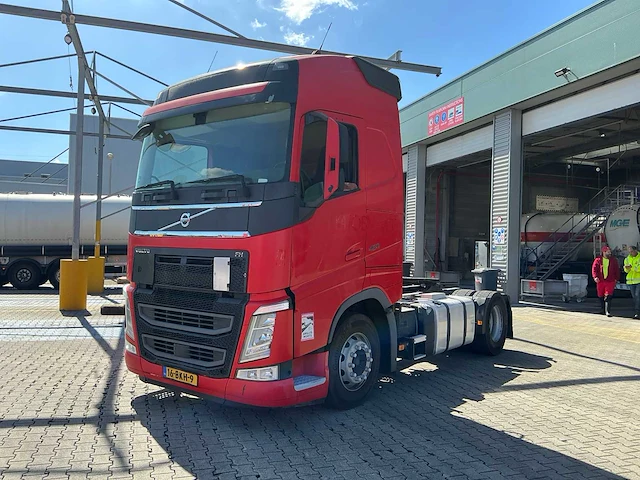 2018 volvo fh trekker (74113-678) - afbeelding 1 van  27
