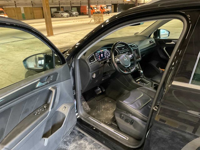2018 vw tiguan r-line 2.0 tdi highline - afbeelding 7 van  34
