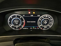 2018 vw tiguan r-line 2.0 tdi highline - afbeelding 9 van  34