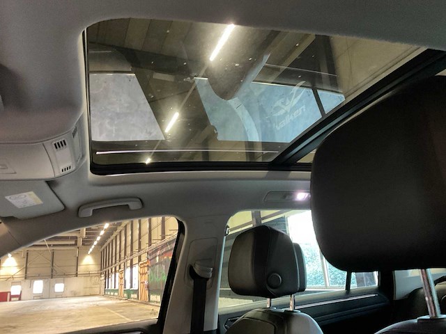 2018 vw tiguan r-line 2.0 tdi highline - afbeelding 19 van  34