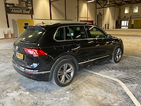 2018 vw tiguan r-line 2.0 tdi highline - afbeelding 30 van  34