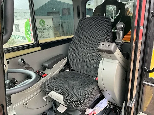 2018 yanmar b75w banden graafmachine - afbeelding 17 van  33