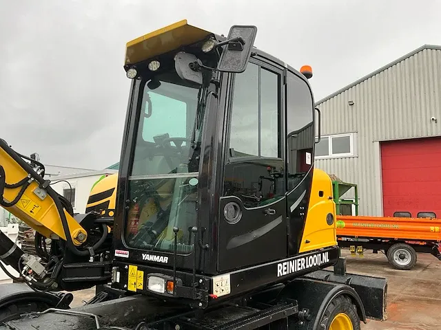 2018 yanmar b75w banden graafmachine - afbeelding 30 van  33