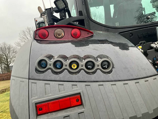 2019 - fendt - 720 vario s4 profi - maai-zuig combinatie met kipper - afbeelding 17 van  79