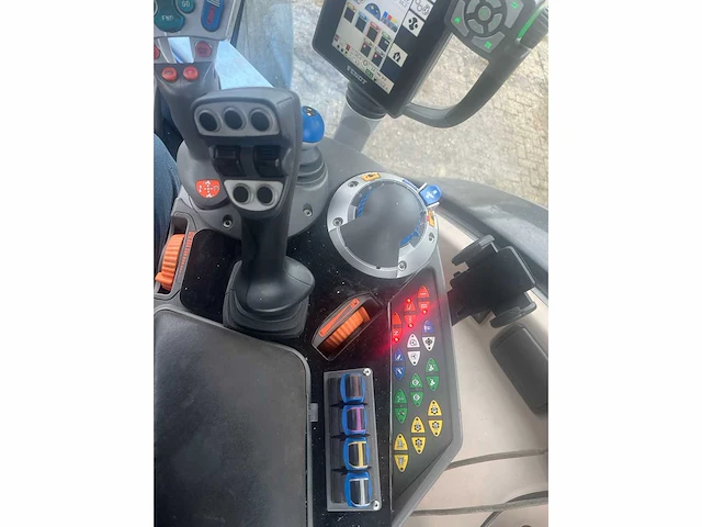 2019 - fendt - 720 vario s4 profi - maai-zuig combinatie met kipper - afbeelding 31 van  79
