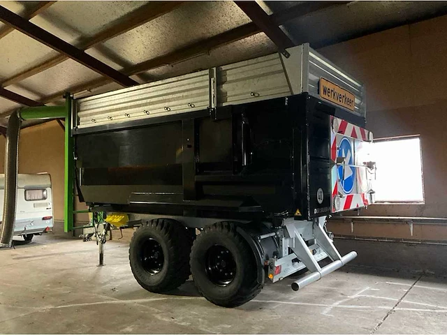 2019 - fendt - 720 vario s4 profi - maai-zuig combinatie met kipper - afbeelding 65 van  79