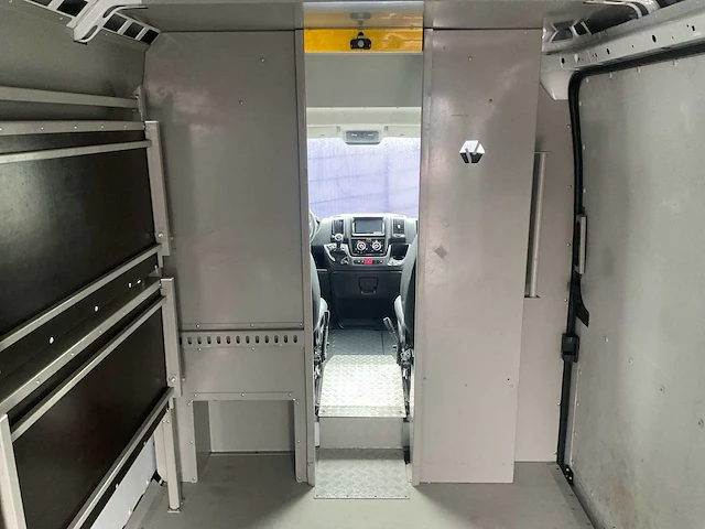2019 - fiat - ducato - 35 3.0 cng l4h2 - bedrijfswagen - afbeelding 3 van  19