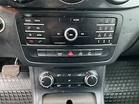 2019 - mercedes-benz - b-klasse - 220 d ambition - personenauto - afbeelding 3 van  14