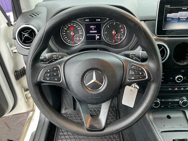 2019 - mercedes-benz - b-klasse - 220 d ambition - personenauto - afbeelding 13 van  14
