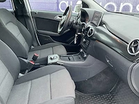 2019 - mercedes-benz - b-klasse - 220 d ambition - personenauto - afbeelding 11 van  14