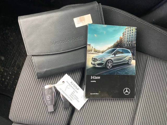 2019 - mercedes-benz - b-klasse - 220 d ambition - personenauto - afbeelding 6 van  14