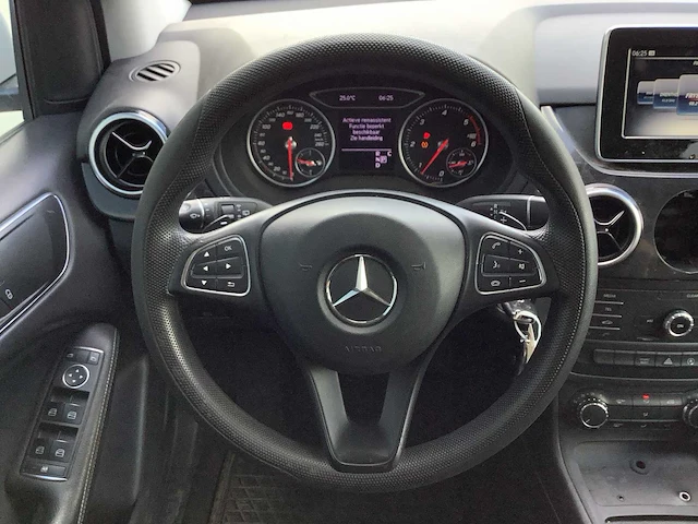 2019 - mercedes-benz - b-klasse - 220 d ambition - personenauto - afbeelding 14 van  14