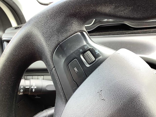 2019 - peugeot - 208 1.2 puretech - personenauto - afbeelding 5 van  21