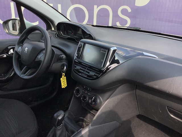 2019 - peugeot - 208 1.2 puretech - personenauto - afbeelding 19 van  21