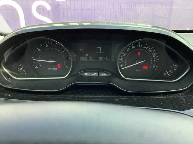 2019 - peugeot - 208 1.2 puretech - personenauto - afbeelding 13 van  21