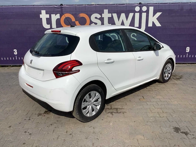 2019 - peugeot - 208 1.2 puretech - personenauto - afbeelding 15 van  21