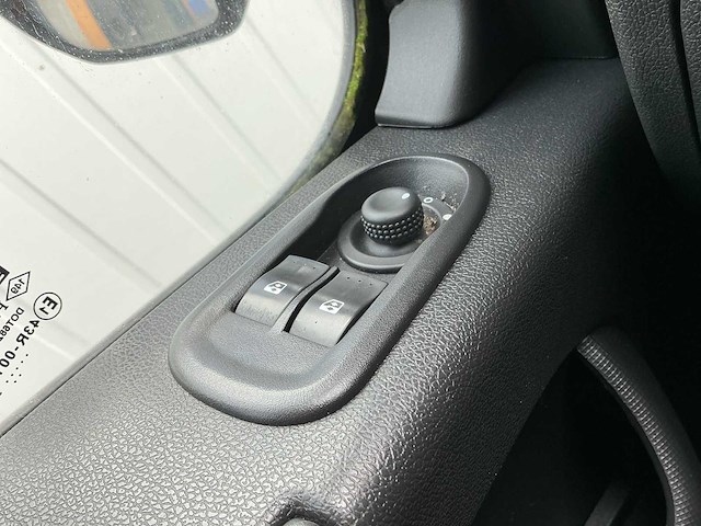 2019 - renault - master - t35 2.3 dci l2h2 - bedrijfswagen/autohoogwerker 12.5m - afbeelding 15 van  24