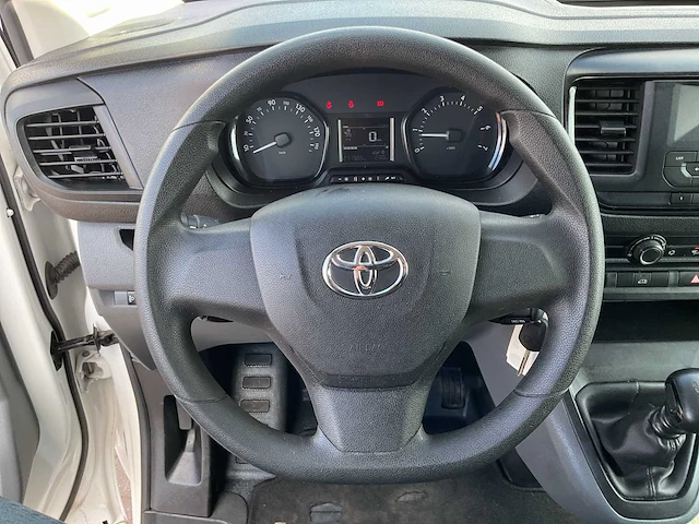 2019 - toyota - proace worker - 2.0 d-4d cool comf.l - bedrijfswagen - afbeelding 3 van  16