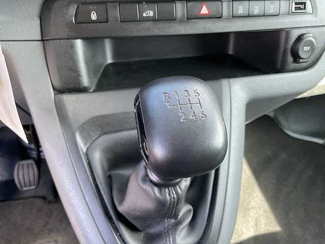 2019 - toyota - proace worker - 2.0 d-4d cool comf.l - bedrijfswagen - afbeelding 6 van  16