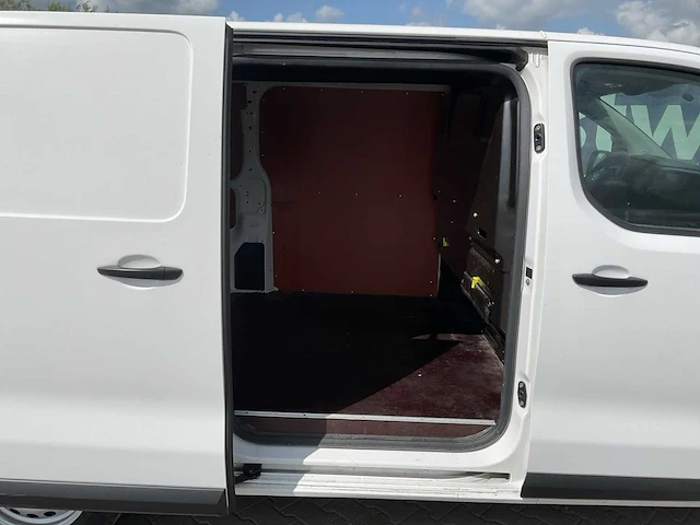 2019 - toyota - proace worker - 2.0 d-4d cool comf.l - bedrijfswagen - afbeelding 12 van  16
