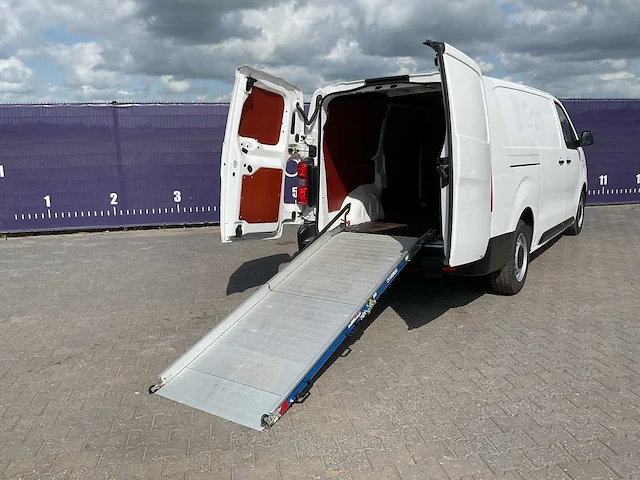 2019 - toyota - proace worker - 2.0 d-4d cool comf.l - bedrijfswagen - afbeelding 15 van  16