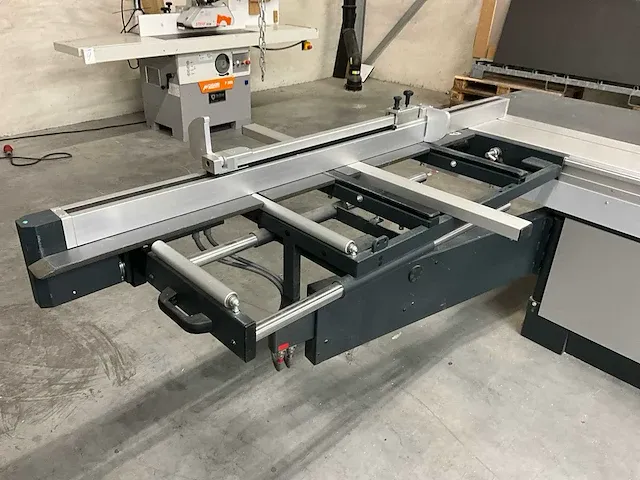 2019 altendorf f45 evodrive tafel cirkelzaagmachine - afbeelding 26 van  29