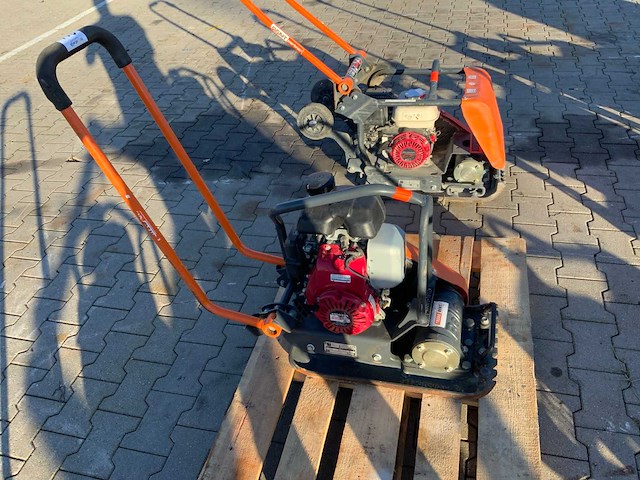 2019 altrad / belle lc3228 compacte trilplaat - afbeelding 2 van  6