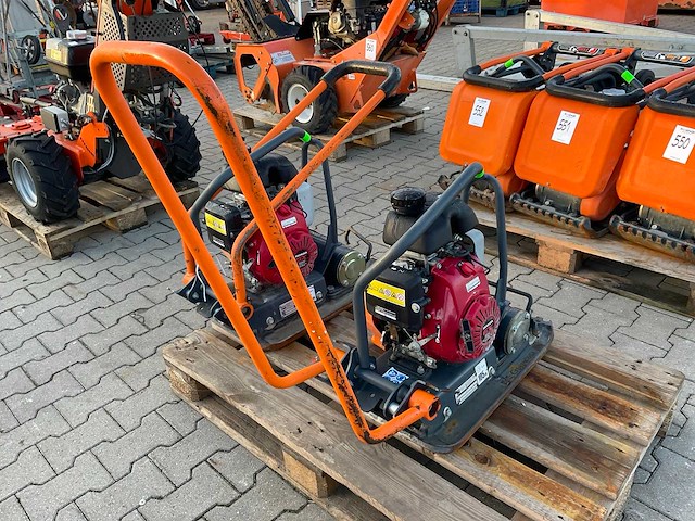 2019 altrad lc3228 compacte trilplaat - afbeelding 2 van  7