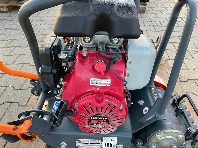 2019 altrad lc3228 compacte trilplaat - afbeelding 5 van  7