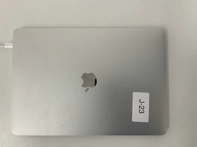 2019 apple 13-inch macbook pro muhn2n/a laptop - afbeelding 3 van  4