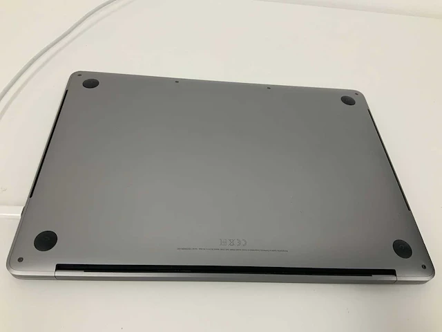 2019 apple 13-inch macbook pro mv962n/a laptop - afbeelding 2 van  3
