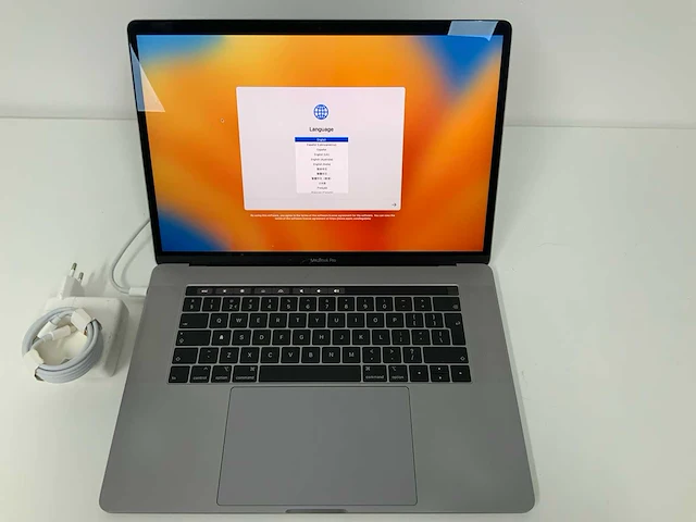 2019 apple 15-inch macbook pro mv912n/a laptop - afbeelding 2 van  6