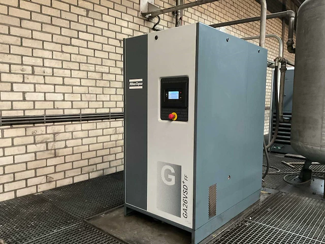 2019 atlas copco ga26vsd+ ff schroefcompressor - afbeelding 1 van  11