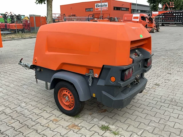 2019 atlas copco xas88 luchtcompressor - afbeelding 21 van  23