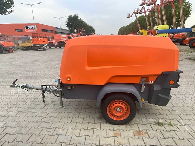 2019 atlas copco xas88 luchtcompressor - afbeelding 22 van  23