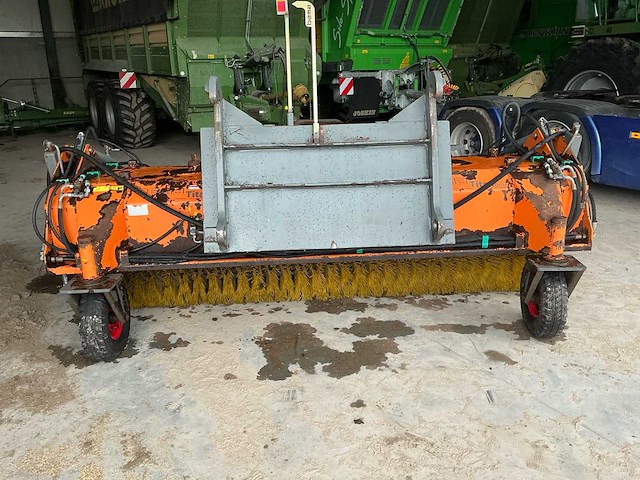 2019 bema 3000 hydraulische veegmachine - afbeelding 16 van  21