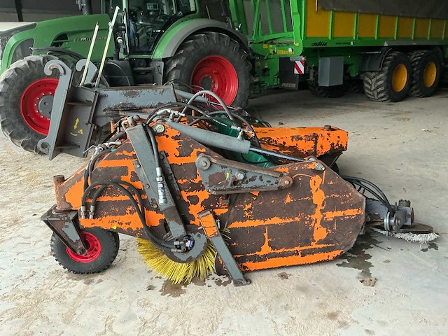 2019 bema 3000 hydraulische veegmachine - afbeelding 18 van  21